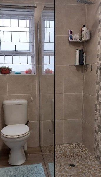 To Let 2 Bedroom Property for Rent in Table View Western Cape